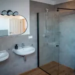 Grosszuegiges Neubau-haus Nahe Vw Wolfsburg I 4- 5 Schlafzimmer, Einzelbetten, Perfekt Fuer Monteure, Teams Und Reisegruppen I Parkplatz I Rechnung Mit Mwst *