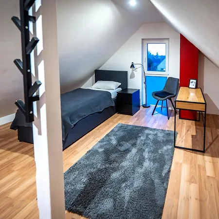 بيت للعطل Privates Team-haus Nahe Vw Wolfsburg I 4-5 Schlafzimmer, Einzelbetten, Perfekt Fuer Monteure, Teams Und Reisegruppen I Parkplatz I Rechnung Mit Mwst