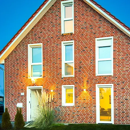 Privates Team-haus Nahe Vw Wolfsburg I 4-5 Schlafzimmer, Einzelbetten, Perfekt Fuer Monteure, Teams Und Reisegruppen I Parkplatz I Rechnung Mit Mwst Holiday home *